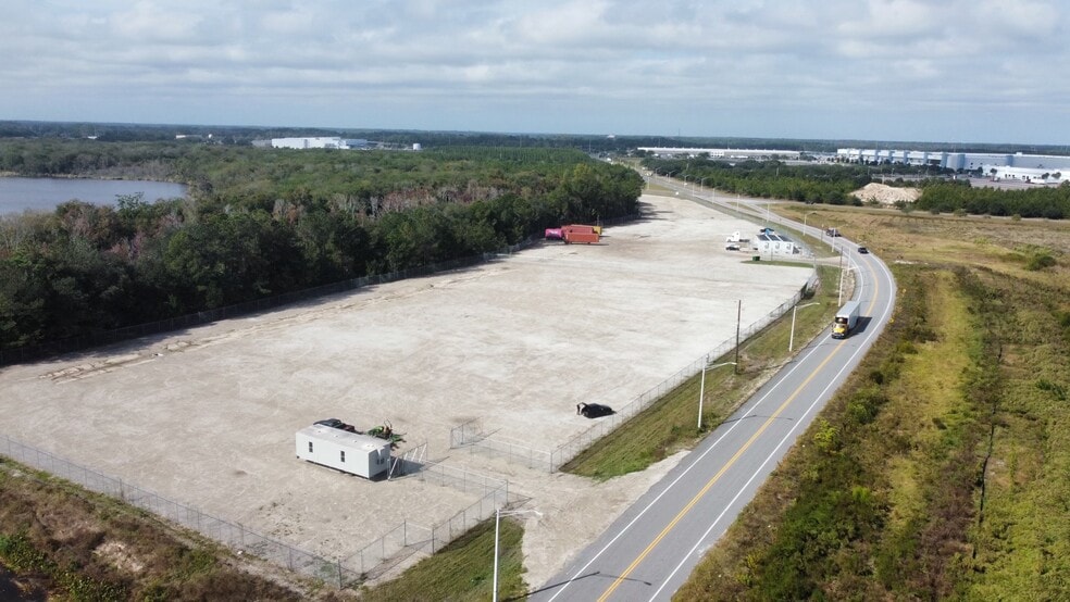 Imeson Park, Jacksonville, FL for lease - Building Photo - Image 1 of 4