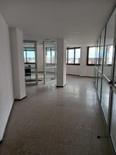 Office in Las Palmas de Gran Canaria, Las Palmas for lease Interior Photo- Image 2 of 7