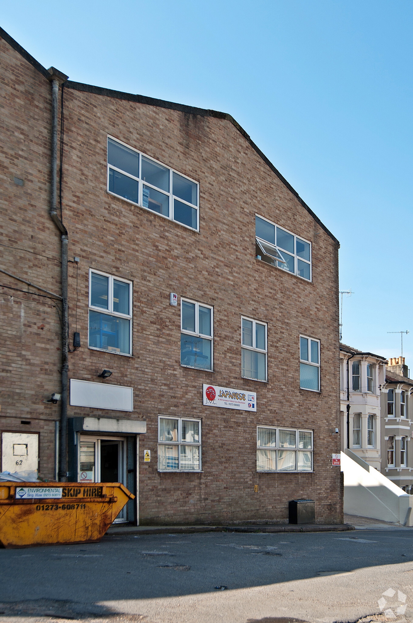 60-62 Gladstone Pl, Brighton for lease Primary Photo- Image 1 of 4