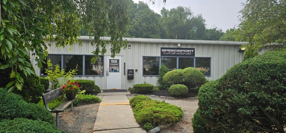 50 Miry Brook Rd, Danbury, CT for sale - Building Photo - Image 1 of 35