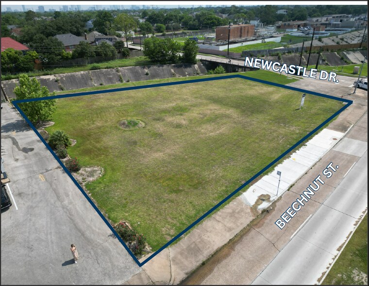 4500 Beechnut St, Houston, TX for lease - Building Photo - Image 1 of 2