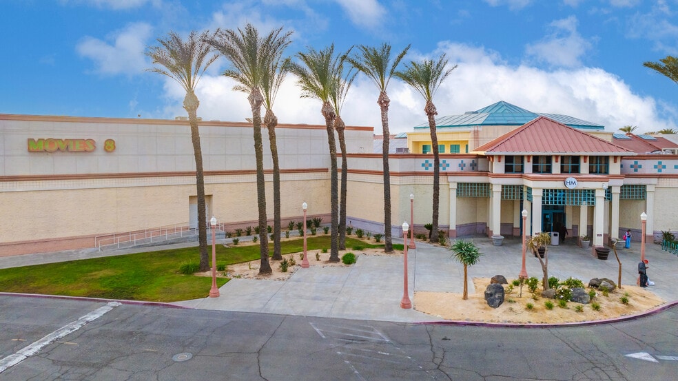 1669 W Lacey Blvd, Hanford, CA for sale - Building Photo - Image 3 of 6