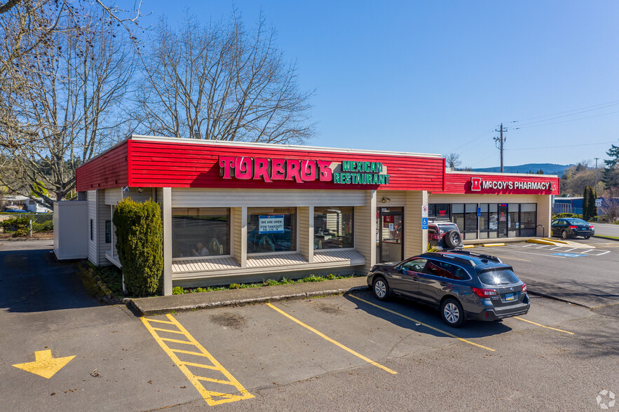 1205 N 99 Hwy, Cottage Grove, OR for sale - Building Photo - Image 2 of 3