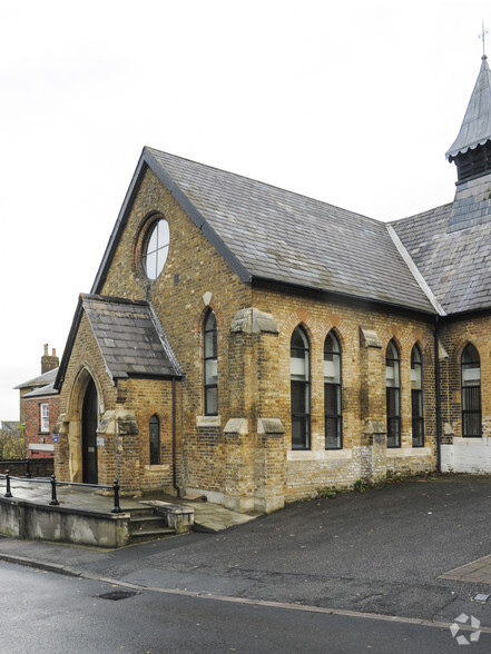 32-34 Byron Hill Rd, Harrow for sale - Building Photo - Image 3 of 10