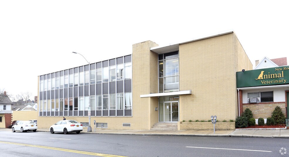 92 North Ave New Rochelle Ny 10801 Former Journal News Loopnet Com