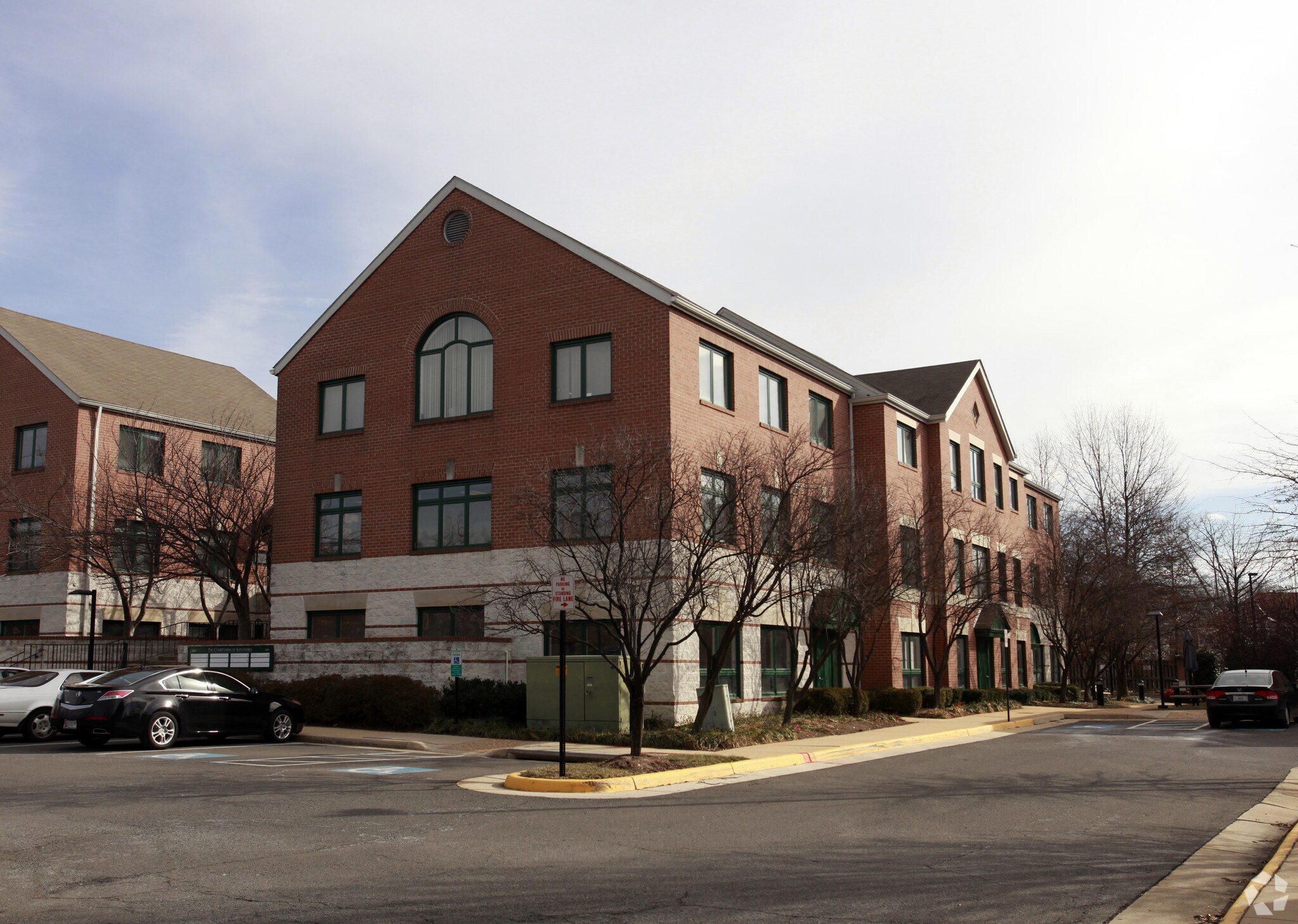 6416-6418 Grovedale Dr, Franconia, VA for sale Primary Photo- Image 1 of 1