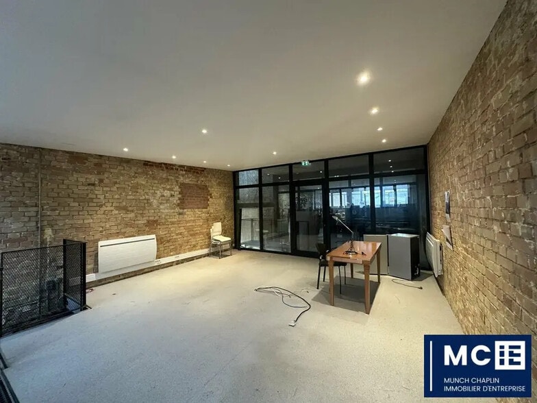 Office in Strasbourg for lease - Interior Photo - Image 1 of 4