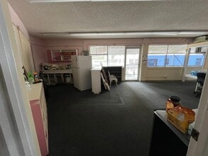 1365 Nuuanu Ave, Honolulu, HI for lease Interior Photo- Image 1 of 7