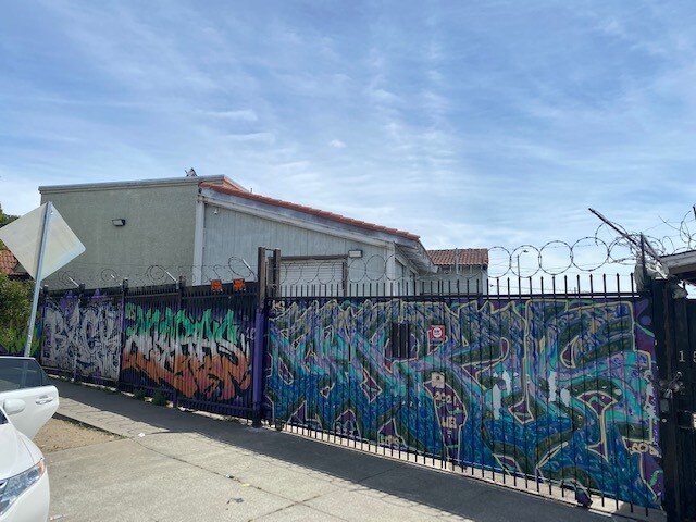 1545 E 12th St, Oakland, CA 94606 | LoopNet