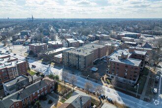7854 S South Shore Dr, Chicago, IL - Aerial map view