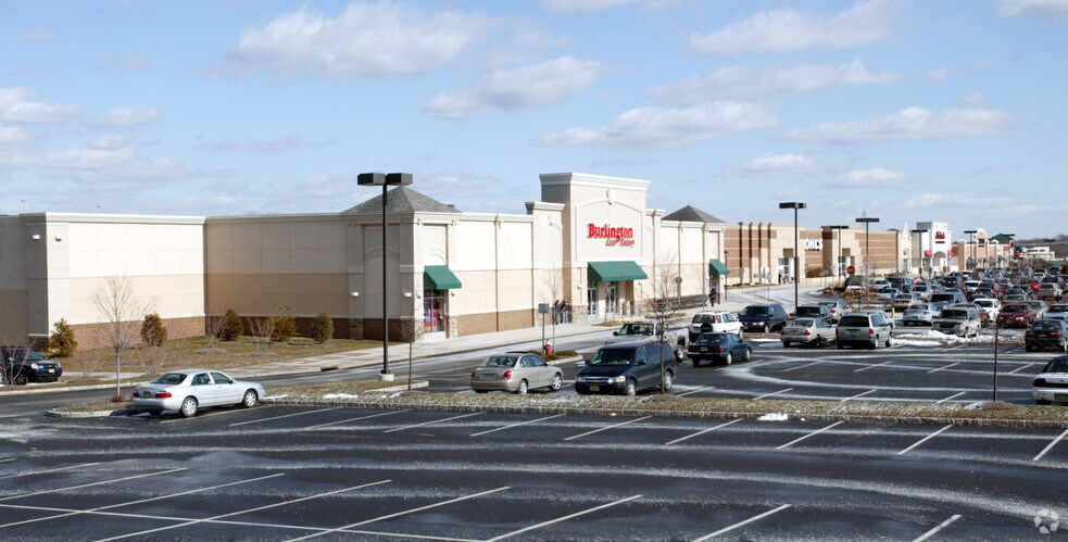 325 Us Highway 202, Flemington, NJ for sale - Primary Photo - Image 1 of 1