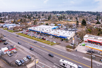 18010-18094 SE McLoughlin Blvd, Milwaukie, OR - aerial  map view