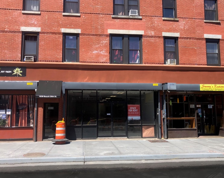 1037 Beach 20th St, Far Rockaway, NY for lease - Building Photo - Image 1 of 2