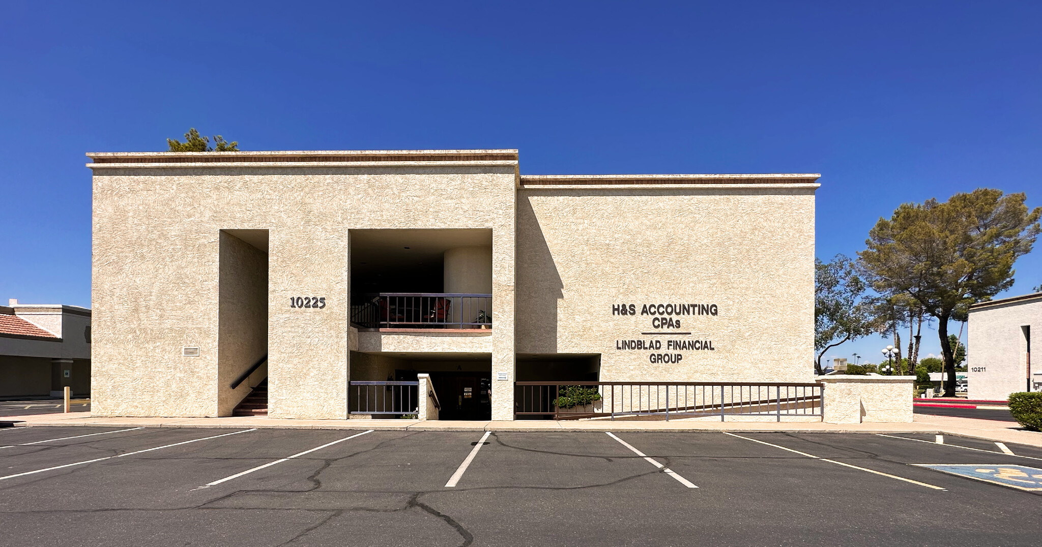 13203 N 103rd Ave, Sun City, AZ for lease Building Photo- Image 1 of 15