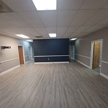 6320 St Augustine Rd, Jacksonville, FL for lease Interior Photo- Image 2 of 5