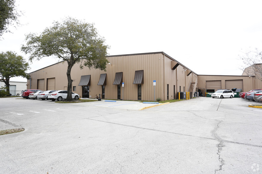 12475 N 44th St, Clearwater, FL for lease - Building Photo - Image 2 of 12