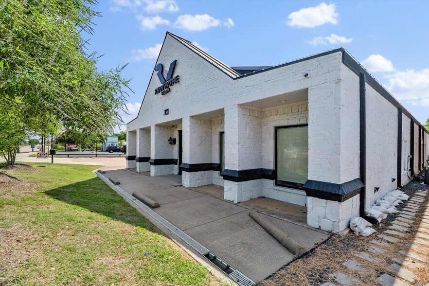 5017 Colleyville Blvd, Colleyville, TX for sale - Building Photo - Image 1 of 29