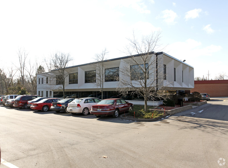 2395 S Huron Pky, Ann Arbor, MI for lease - Building Photo - Image 2 of 9