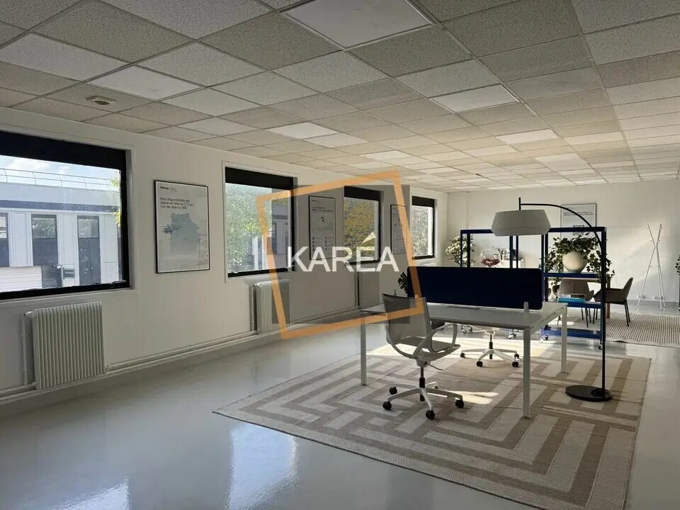 Location Bureaux 1 074 m² - Photo 1