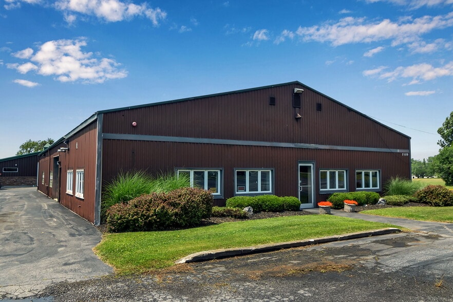 7120 Seneca St, Elma, NY for lease - Building Photo - Image 1 of 42