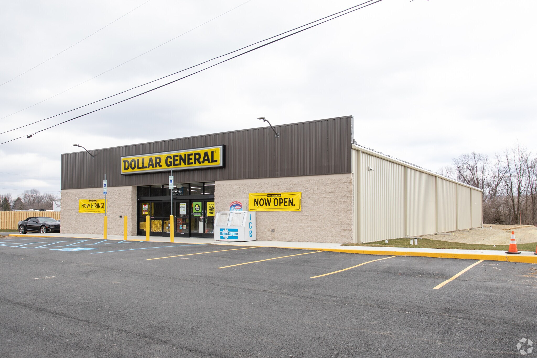 1722 University Dr, Dunbar, PA for sale Primary Photo- Image 1 of 1