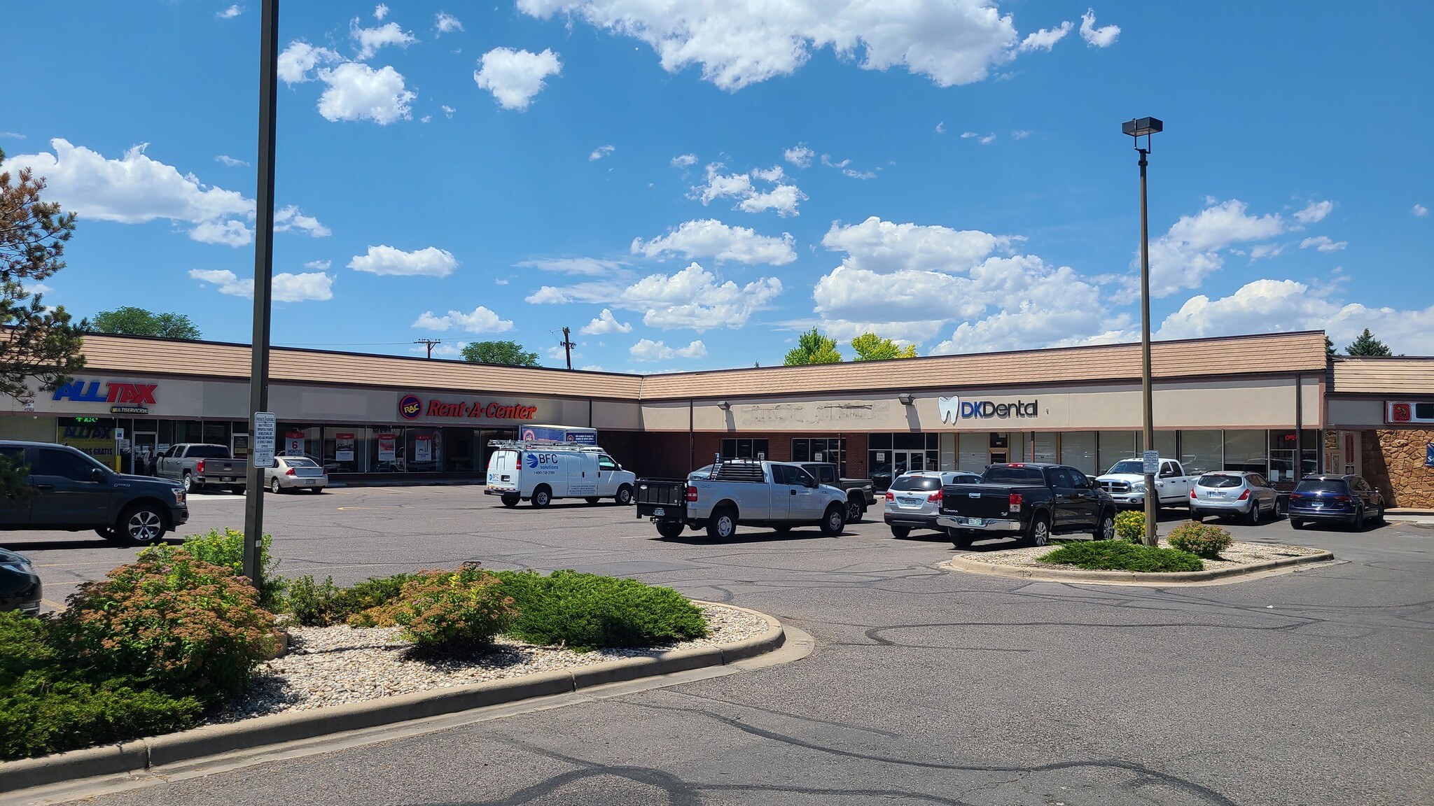 95 S Sheridan Blvd, Lakewood, CO for lease Building Photo- Image 1 of 9