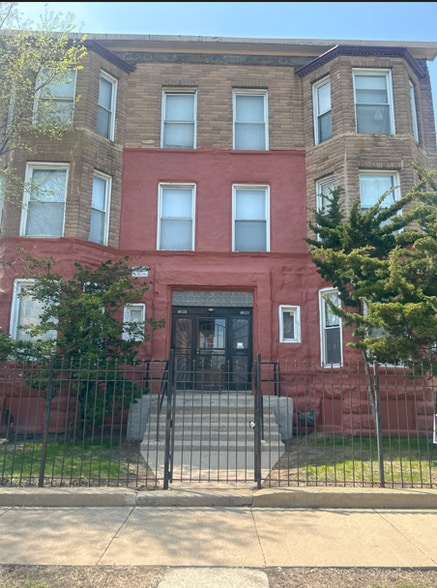4622 S Indiana Ave, Chicago, IL for sale - Building Photo - Image 1 of 13