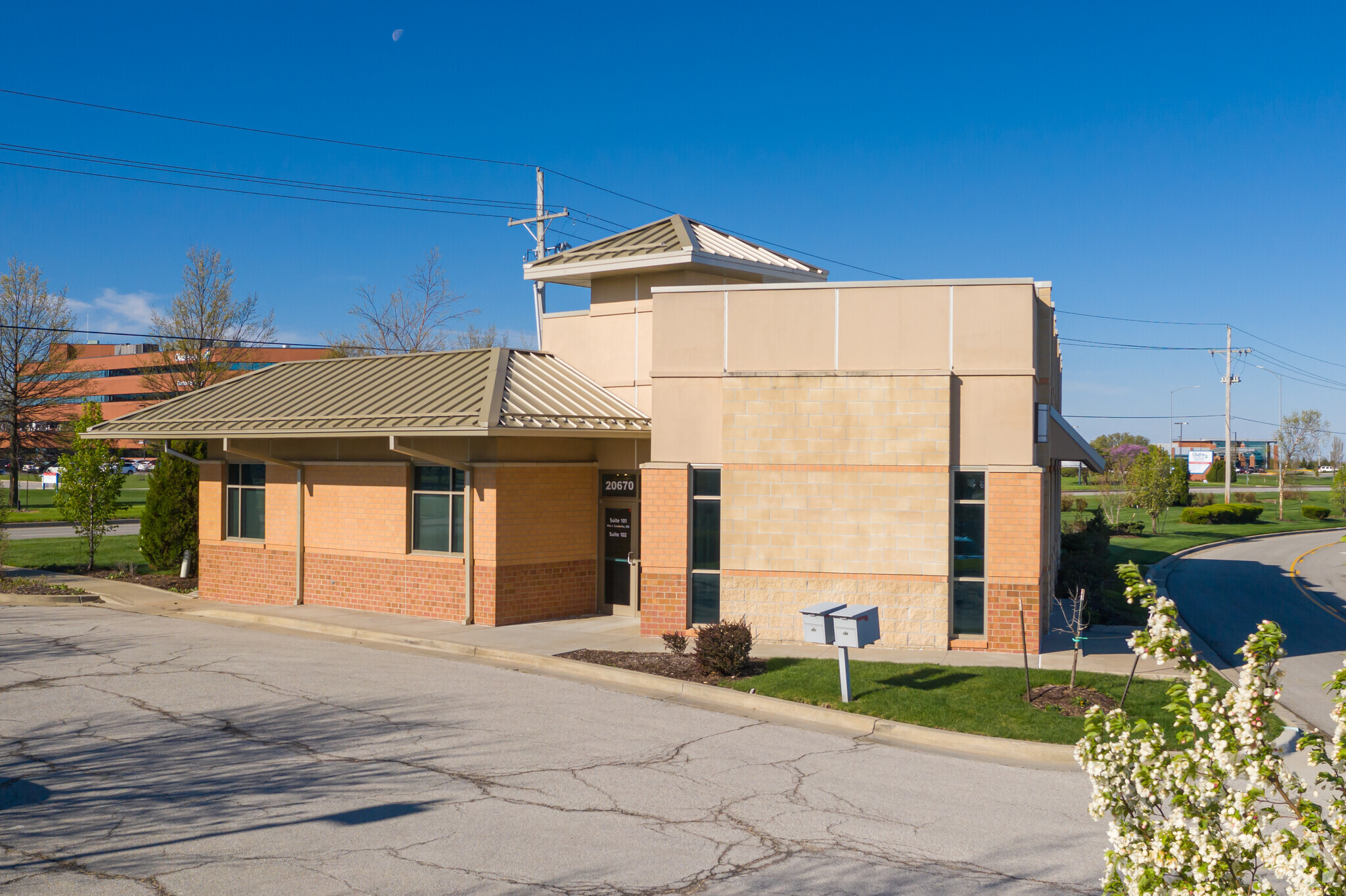 20670 W 151st St, Olathe, KS for sale Primary Photo- Image 1 of 1