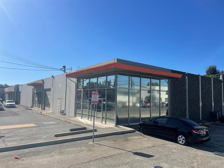 241 N 10th St, Sacramento, CA for lease - Building Photo - Image 2 of 15