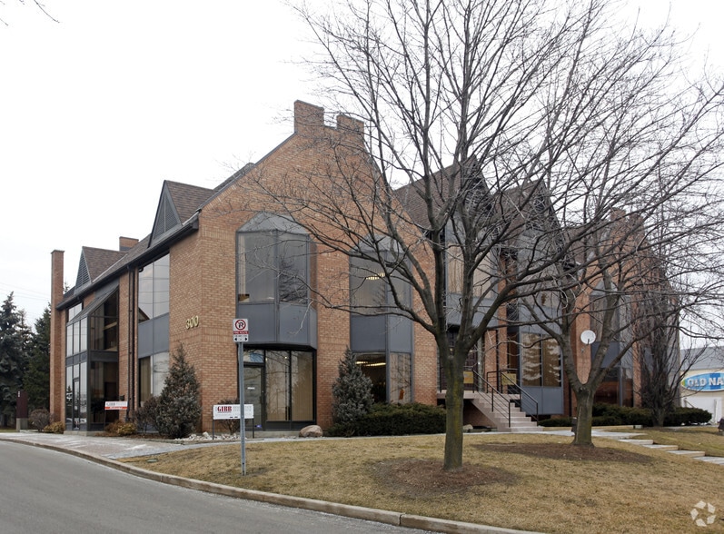 300 N Queen St, Toronto, ON for sale - Primary Photo - Image 1 of 1