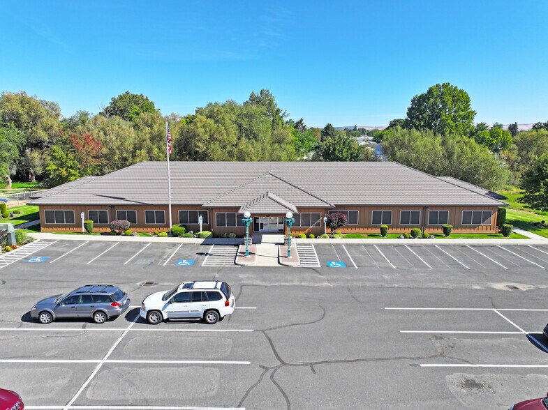 1607 Creekside Loop, Yakima, WA for lease - Building Photo - Image 3 of 16