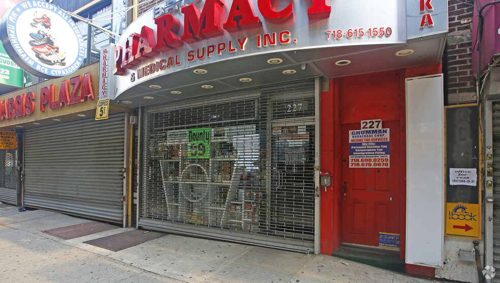 227 Brighton Beach Ave, Brooklyn, NY for lease - Building Photo - Image 3 of 6