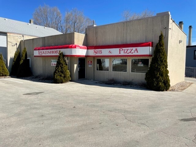 1421 S 10th St, Manitowoc, WI for sale Primary Photo- Image 1 of 1