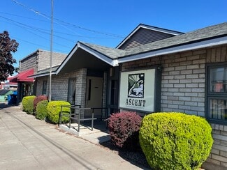 More details for 185 NE 4th St, Prineville, OR - Office for Lease