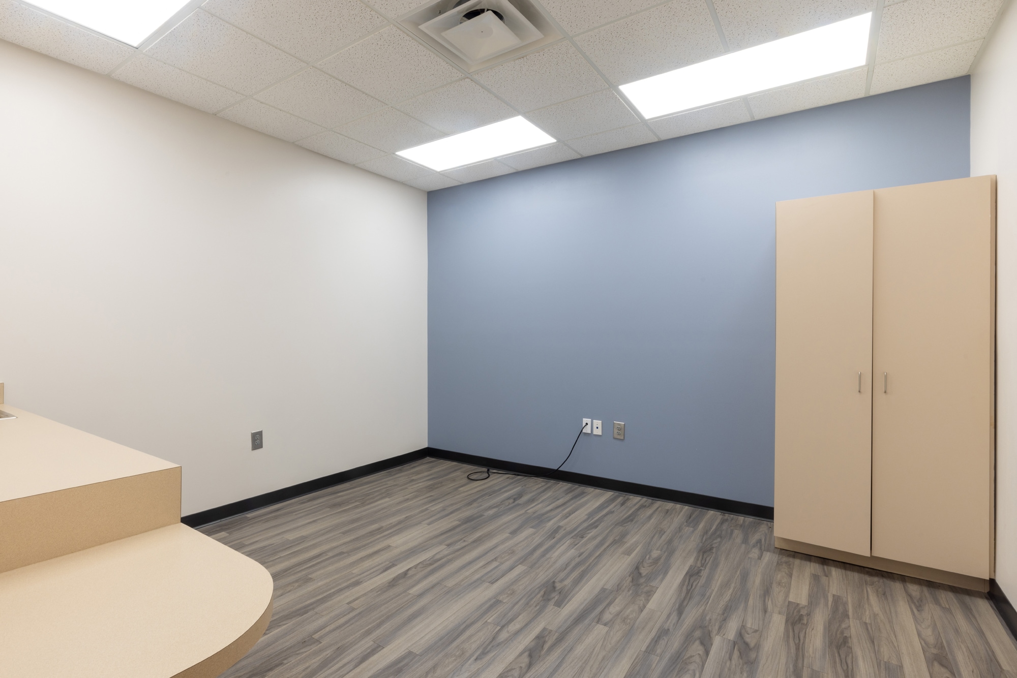 Suite G Interior Photo 6