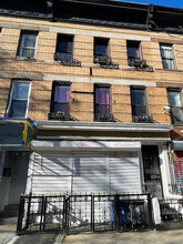 102 Kingston Ave, Brooklyn, NY for lease Building Photo- Image 1 of 4