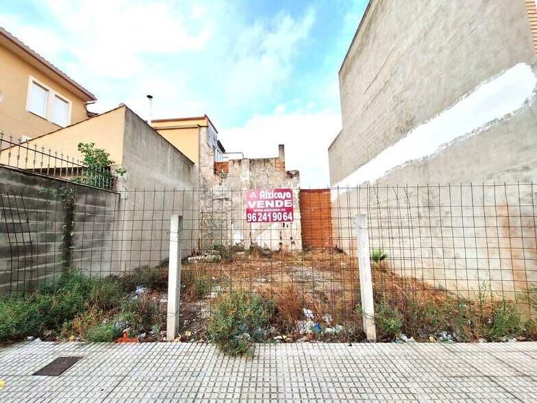 Land in València for sale - Building Photo - Image 1 of 8