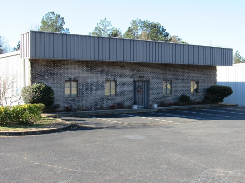 Industrial in Easley, SC for sale - Primary Photo - Image 1 of 1