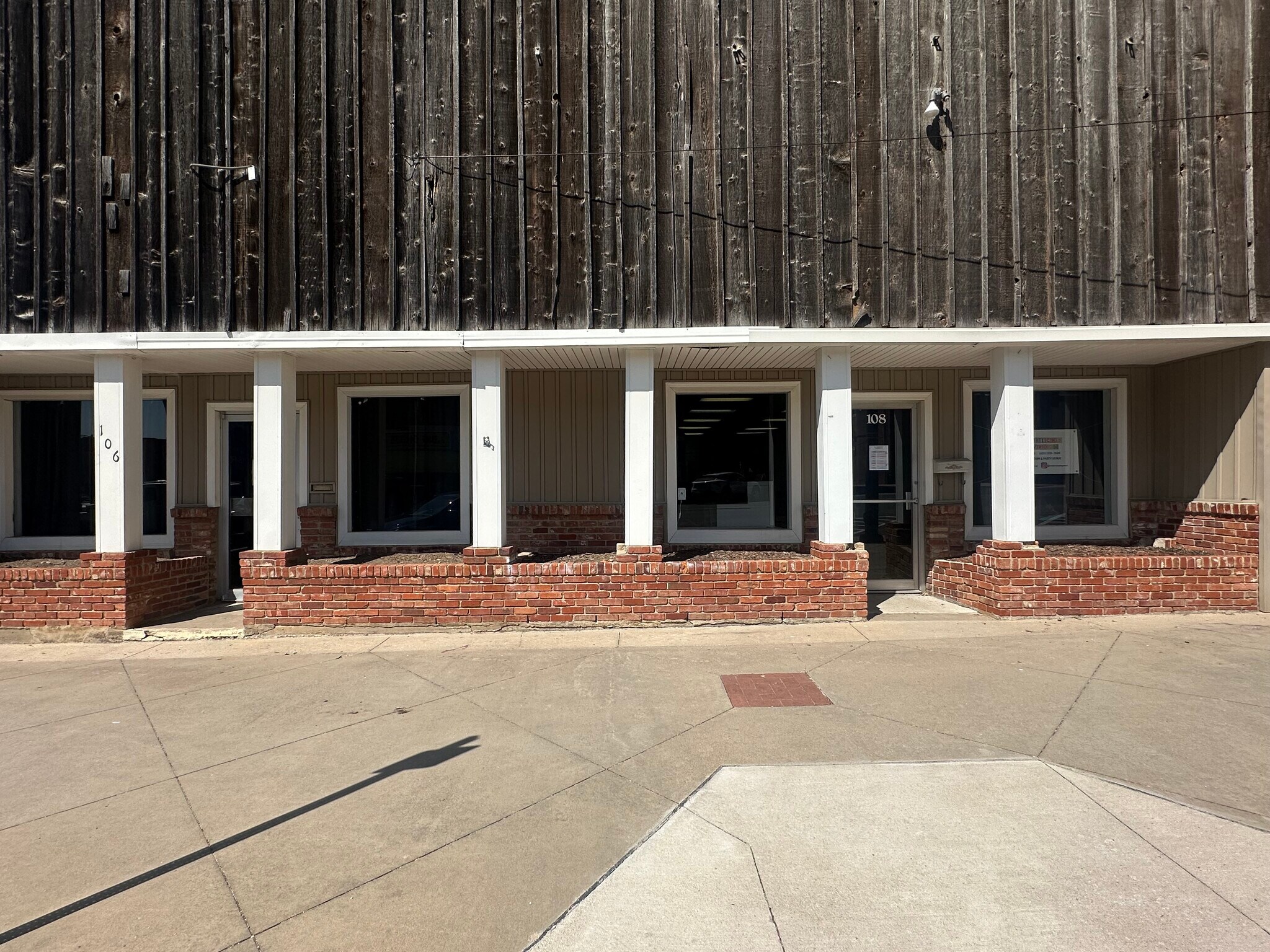 106 E Main St, Independence, KS for sale Building Photo- Image 1 of 1