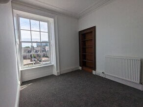 6 Rubislaw Pl, Aberdeen for lease Interior Photo- Image 2 of 8