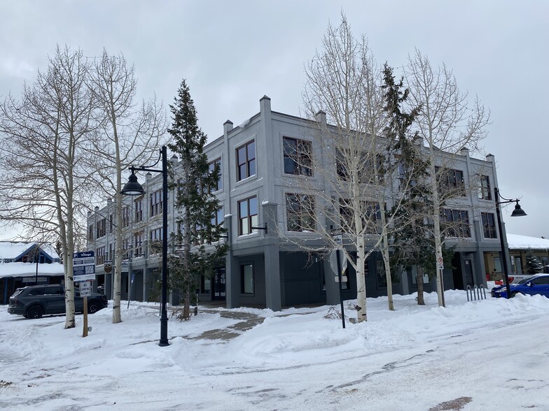 114 Village Pl, Dillon, CO for lease - Building Photo - Image 3 of 46