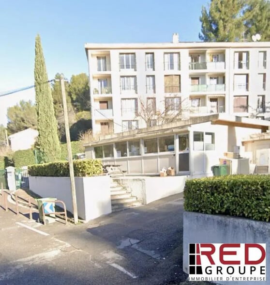 Office in Aix-en-Provence for sale - Building Photo - Image 1 of 4