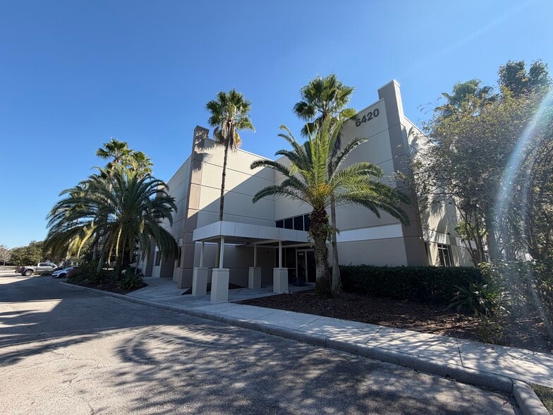 6420 Hazeltine National Dr, Orlando, FL for sale - Building Photo - Image 1 of 14