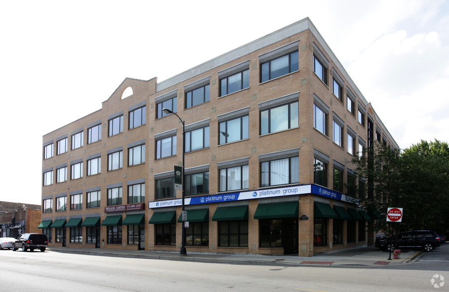 2415-2421 W Lawrence Ave, Chicago, IL for lease - Building Photo - Image 1 of 6