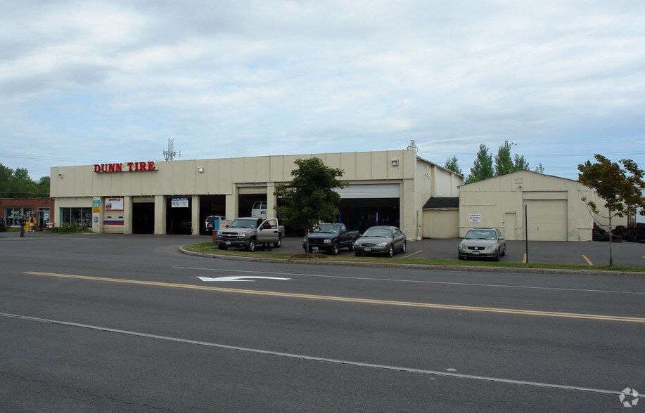 5830 Bridge St, East Syracuse, NY for sale - Primary Photo - Image 1 of 1