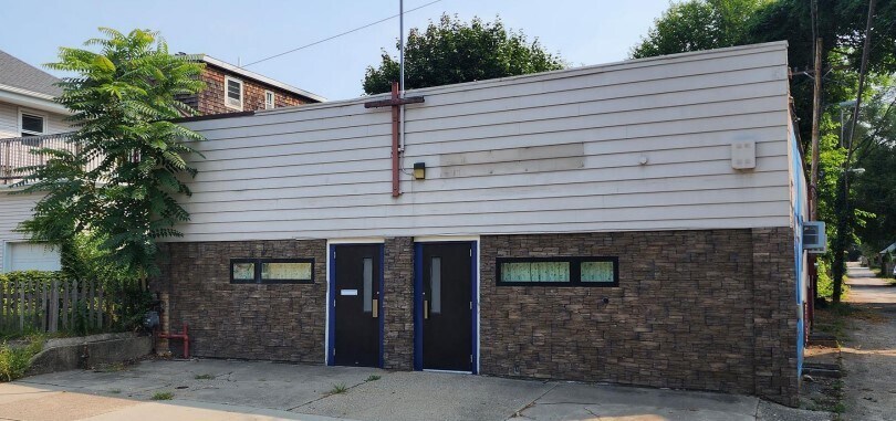 610 Benjamin Ave SE, Grand Rapids, MI for sale Building Photo- Image 1 of 1