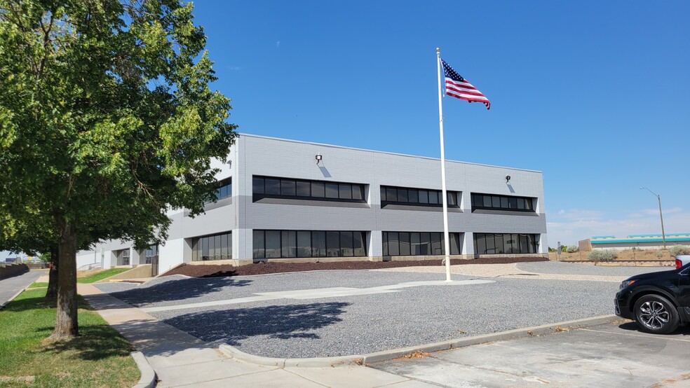 1400 W 4400 S, Ogden, UT for lease - Building Photo - Image 1 of 4