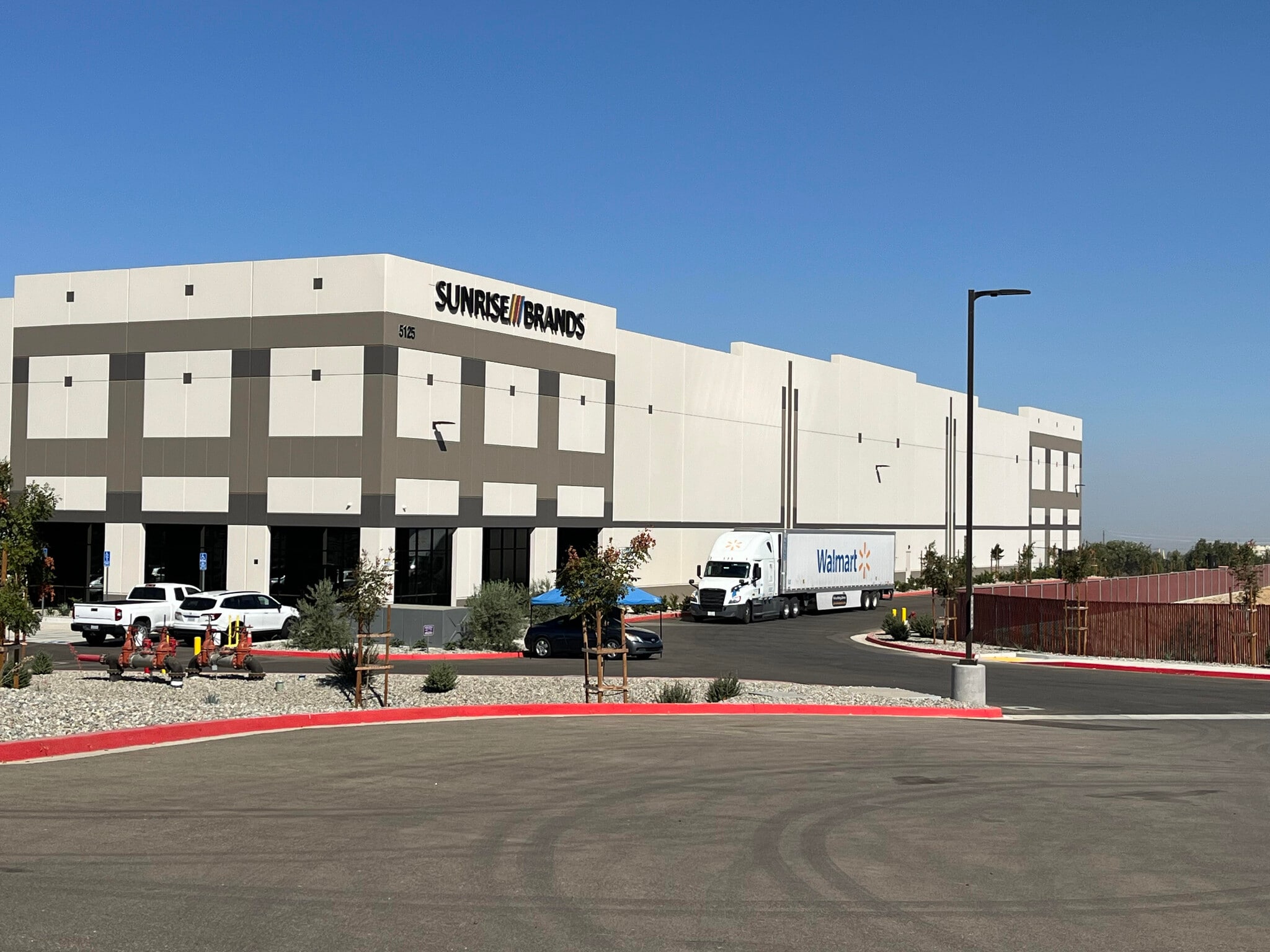 5125 Wheeler Ridge Rd, Tejon Ranch, CA for lease Primary Photo- Image 1 of 3