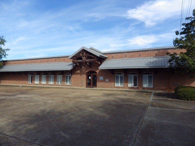 1423 Main St, Columbus, MS for sale - Other - Image 1 of 1