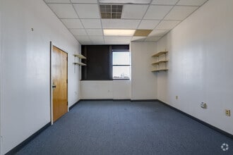 5070-5080 Parkside Ave, Philadelphia, PA for lease Interior Photo- Image 2 of 2